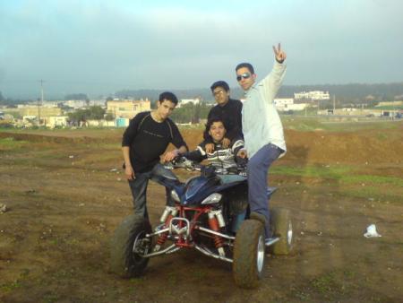                                                         (_●) STUNT46I (_●)