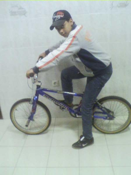 mon pti fréro hicham